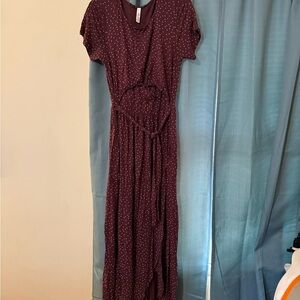Latched Mama Petal Maxi Nursing Dress Size M (Wine Dots)